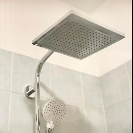 Civico114 Apartman *